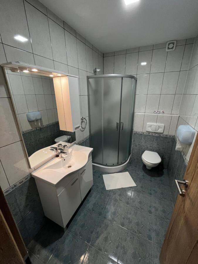 Rooms Balkovec Dragatuš Exteriör bild